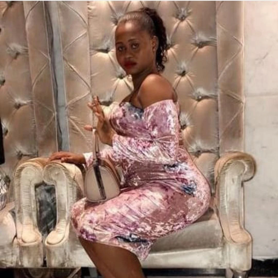 Caila – Tanzanian escort in New Delhi — 3 / 5