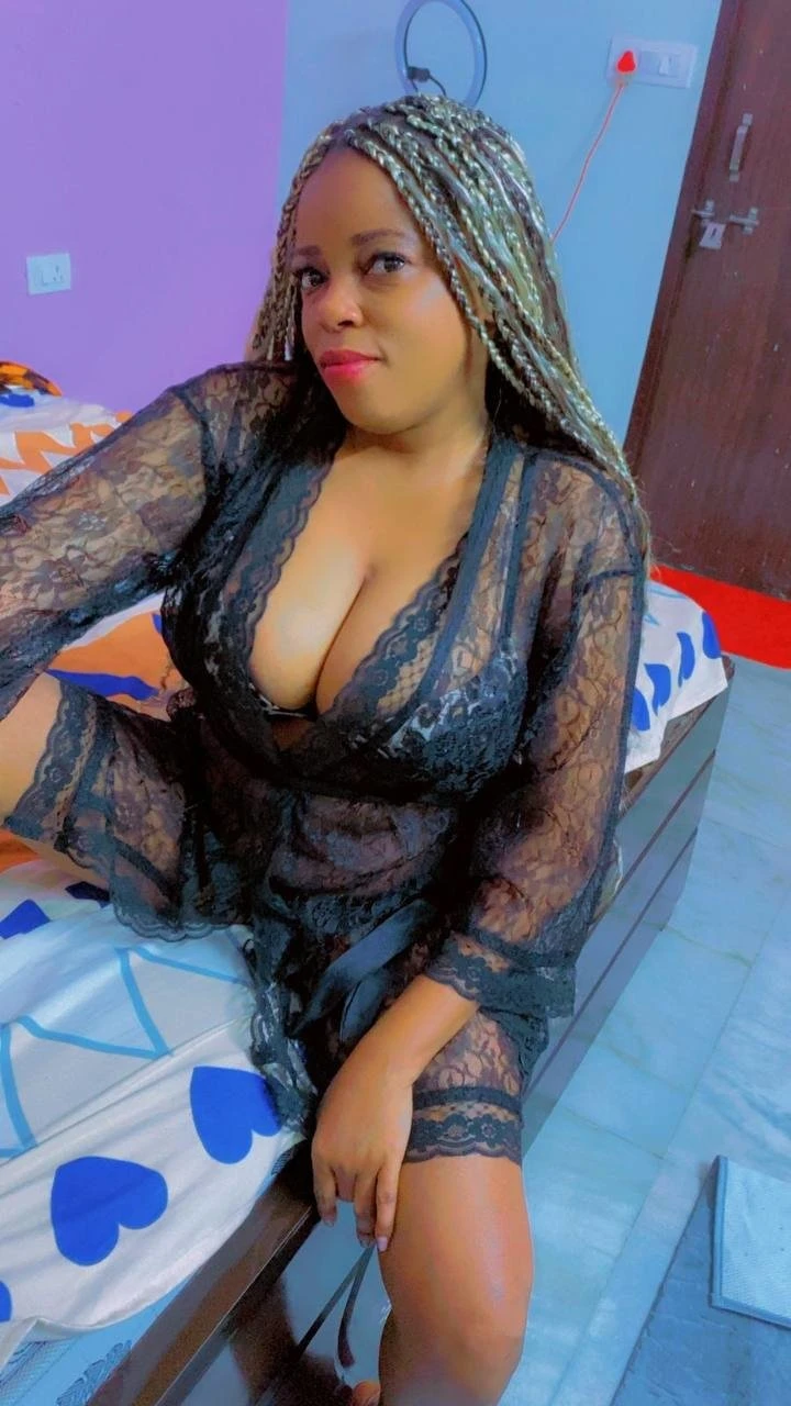 Ryna – Tanzanian escort in Noida, Escort, Noida