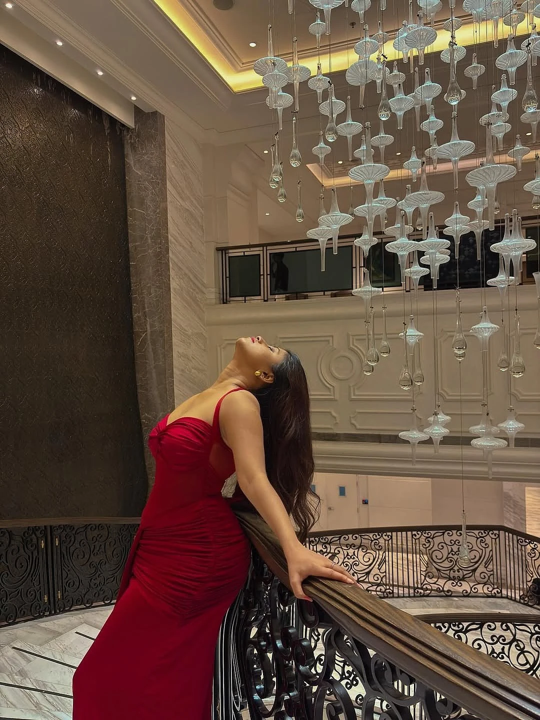 Ishika – escort in Navi Mumbai — 2 / 4
