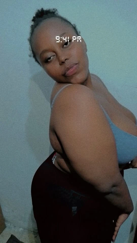 Naila – Kenyan escort in Beirut — 4 / 5