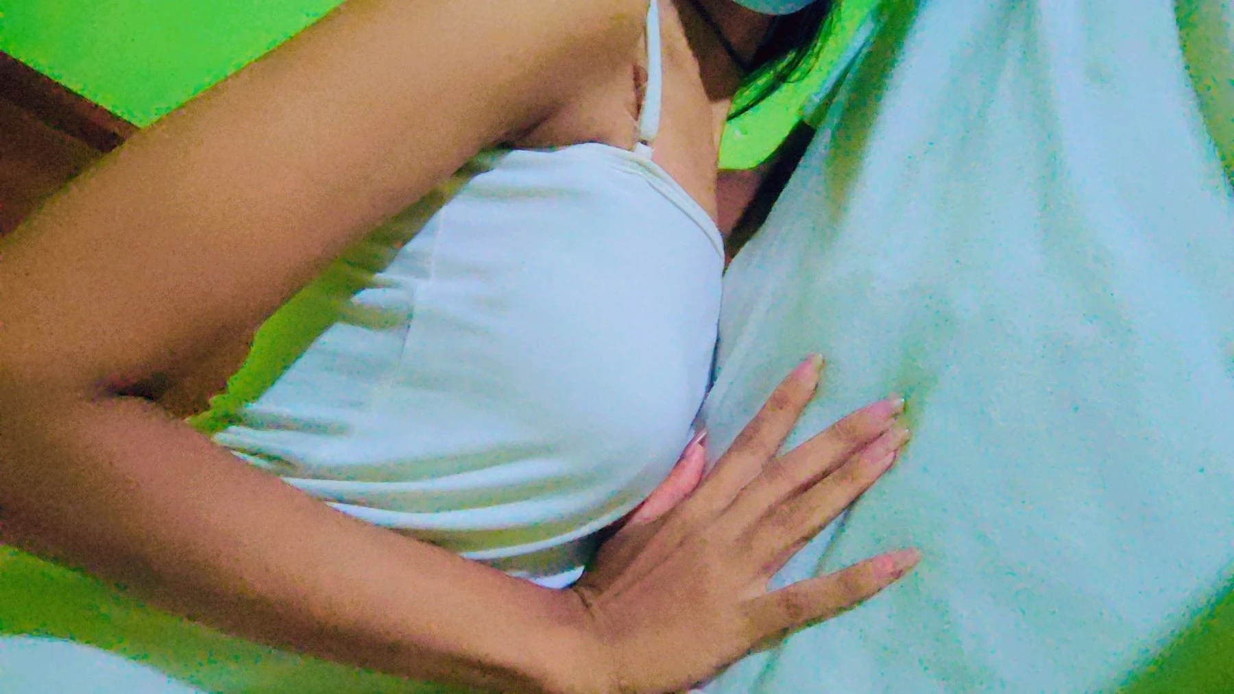 Teen Couple Live Cam Shows and Telegram – Sri Lankan escort in Colombo — 2 / 8