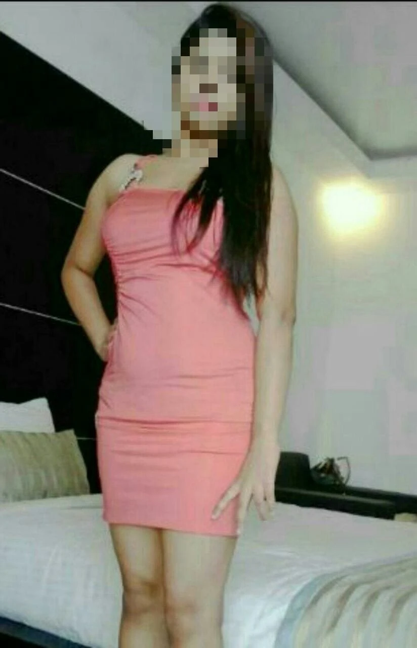 Priya Singh Cam & Real Meet – Indian escort in Bangalore — 2 / 3