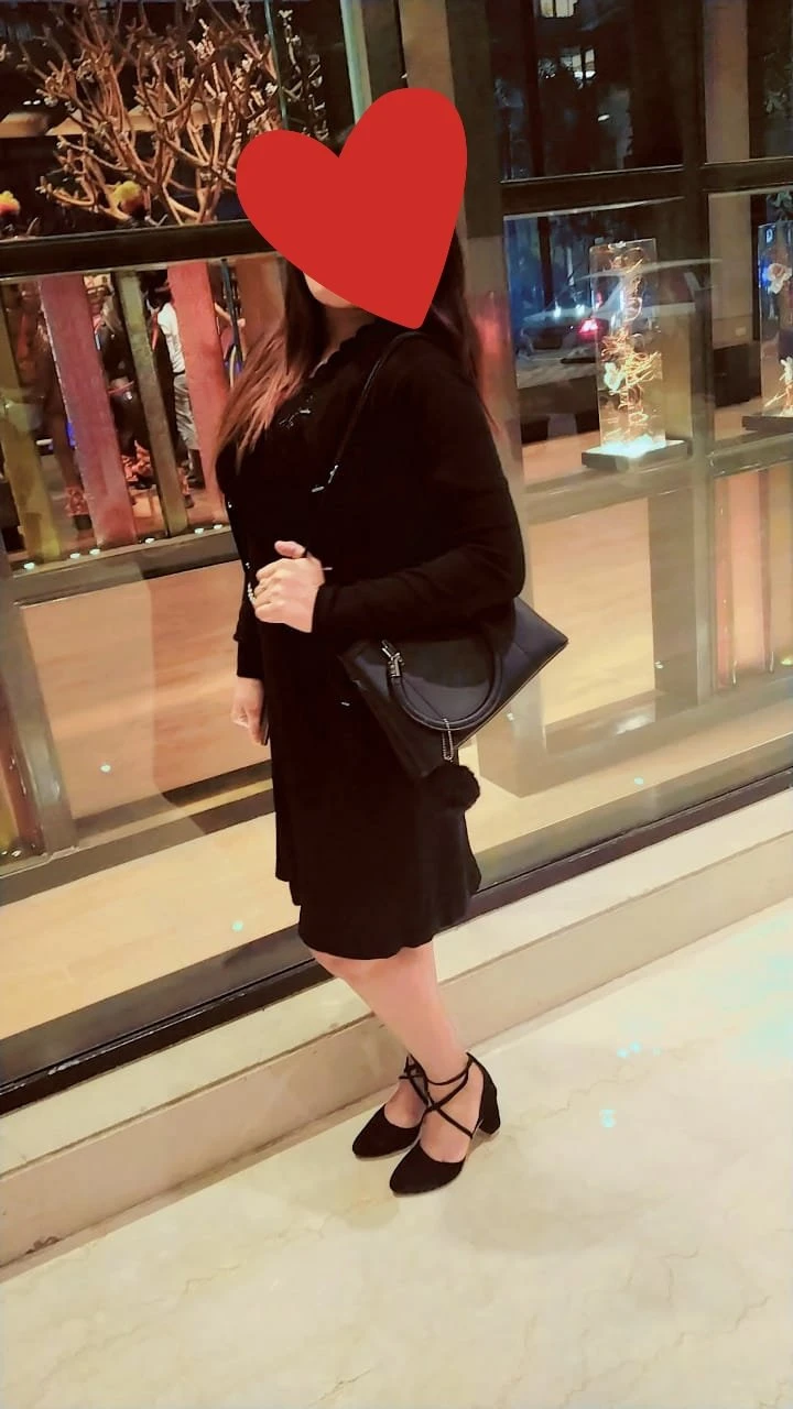 Simran independent cam and realmeet – Indian escort in Gurgaon — 3 / 10