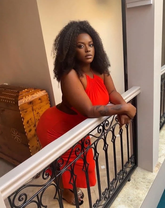Bella – South African escort in New Delhi — 5 / 6