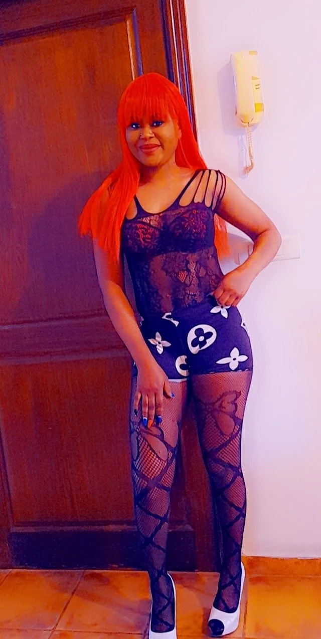 Lucii – South African escort in Beirut — 6 / 7