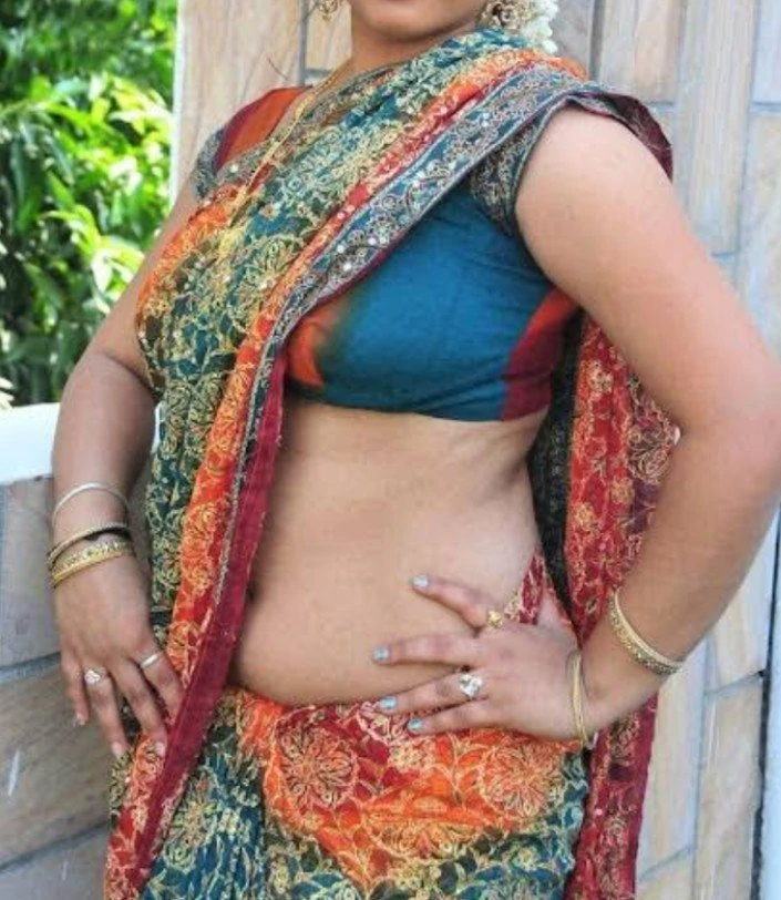 Sahitra G – Indian escort in Bangalore, Escort, Banga
