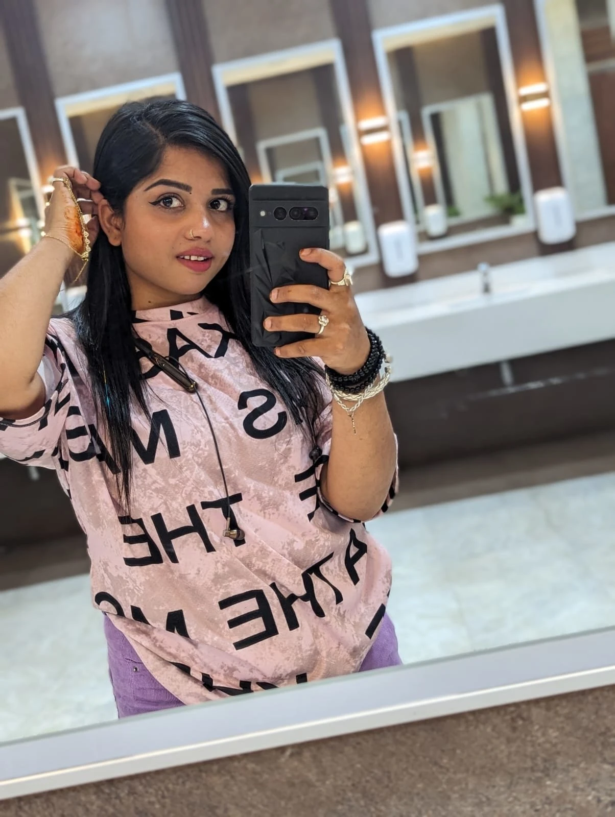 Priyanka Home / Hotel 24x7 Escort – Indian escort in Pune — 2 / 5