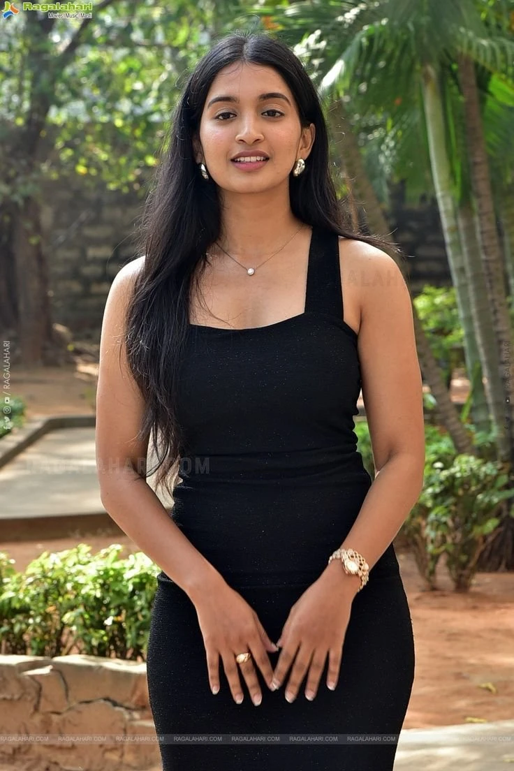 Shruti (Independent) Cam & Meet🦋🦋, Es – Indian escort in Nagpur — 2 / 6