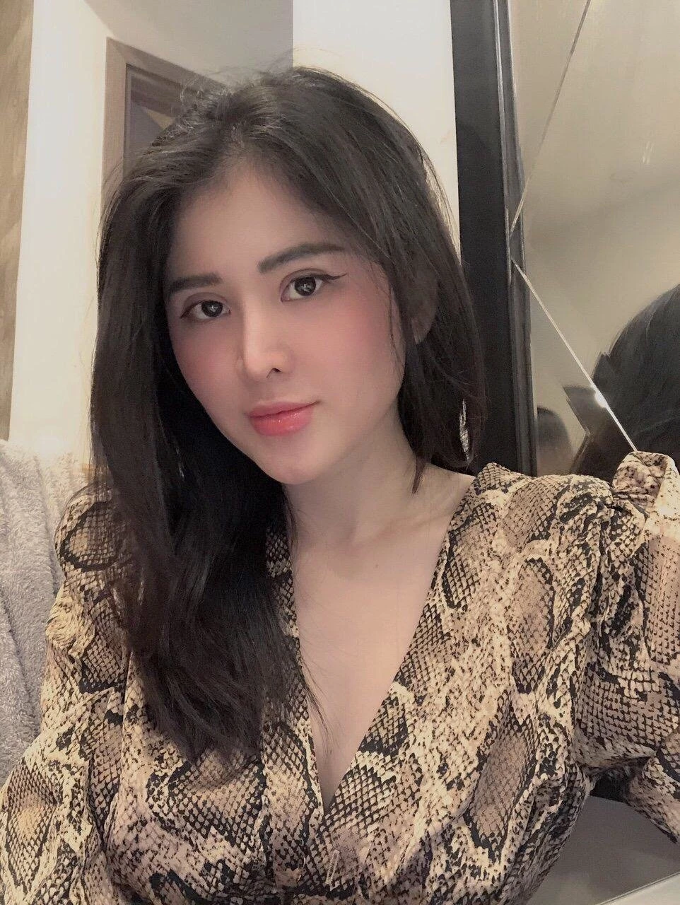 Shasa – Vietnamese escort in Ho Chi Minh City — 2 / 9