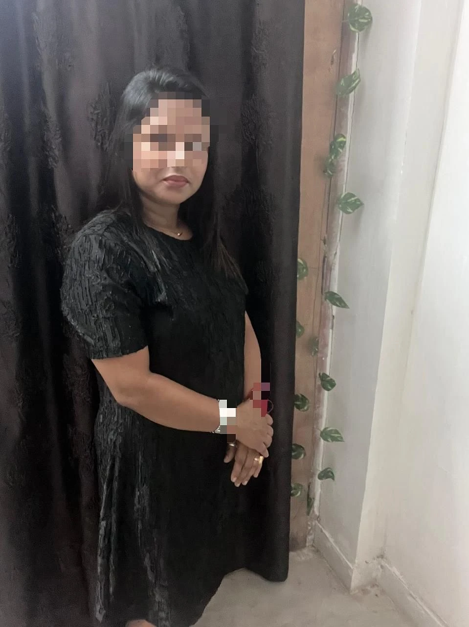 Riya Sen Independent Real Meet and Cam – Indian escort in Kolkata — 7 / 11