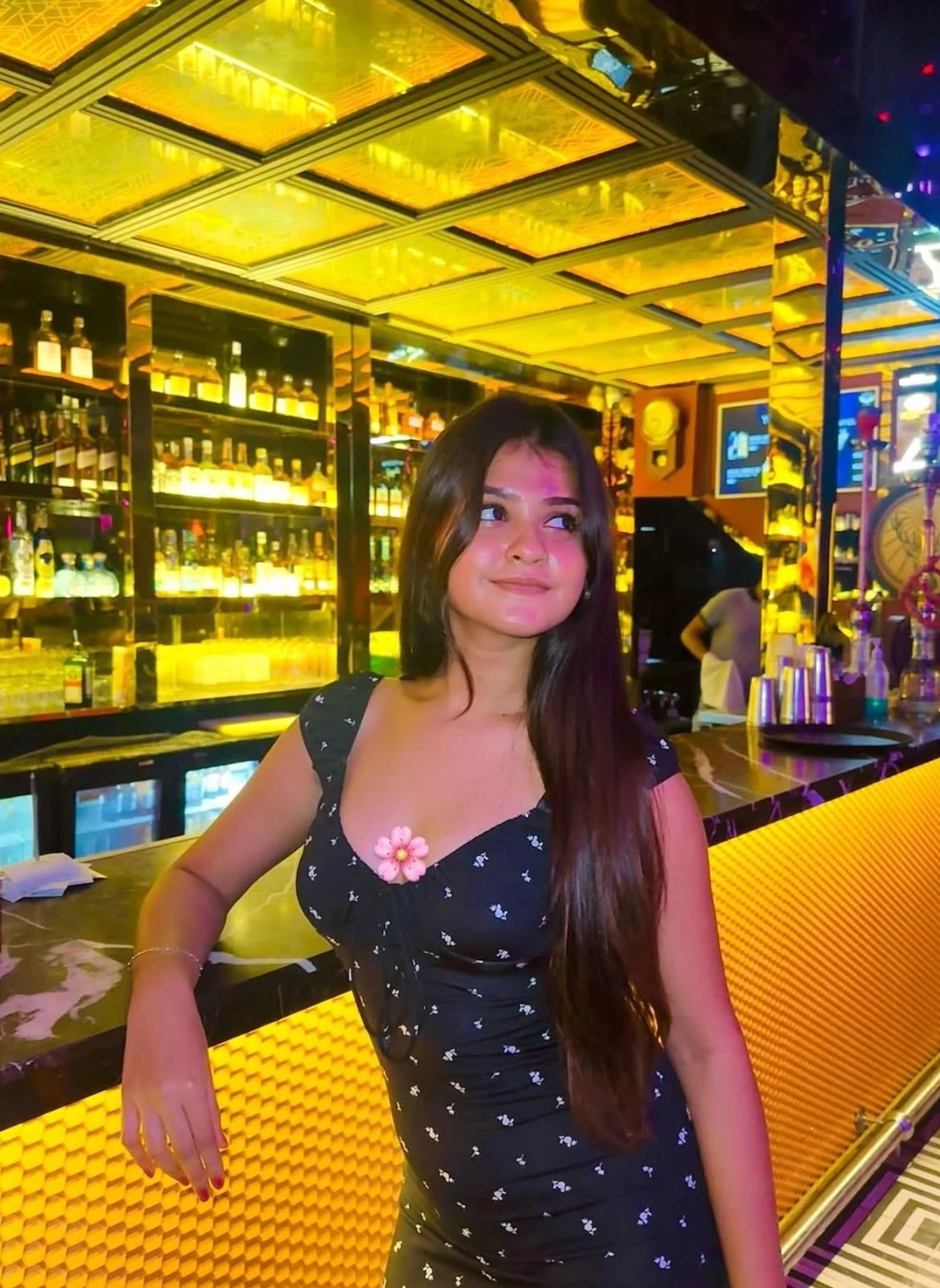 🧿 HELLO GUYS MY NAME IS JOSHNA LIVE NI – Indian escort in Hyderabad — 2 / 5