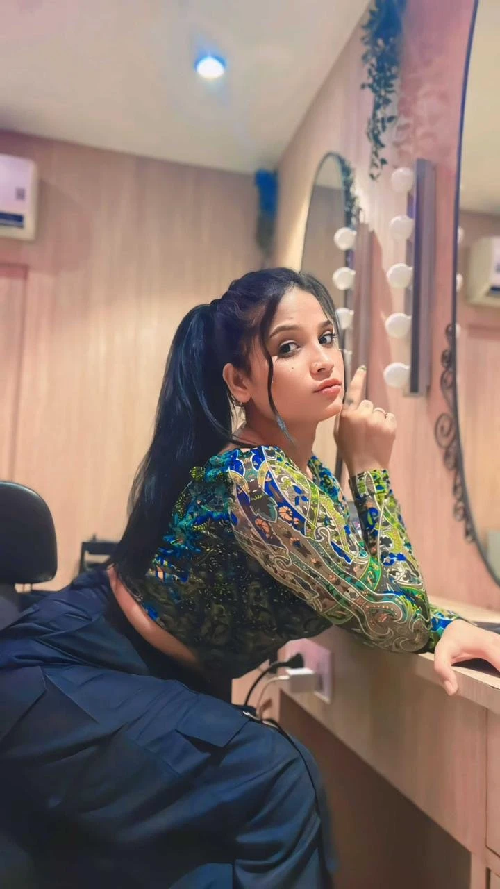 Sofia – Indian escort in Indore — 3 / 8