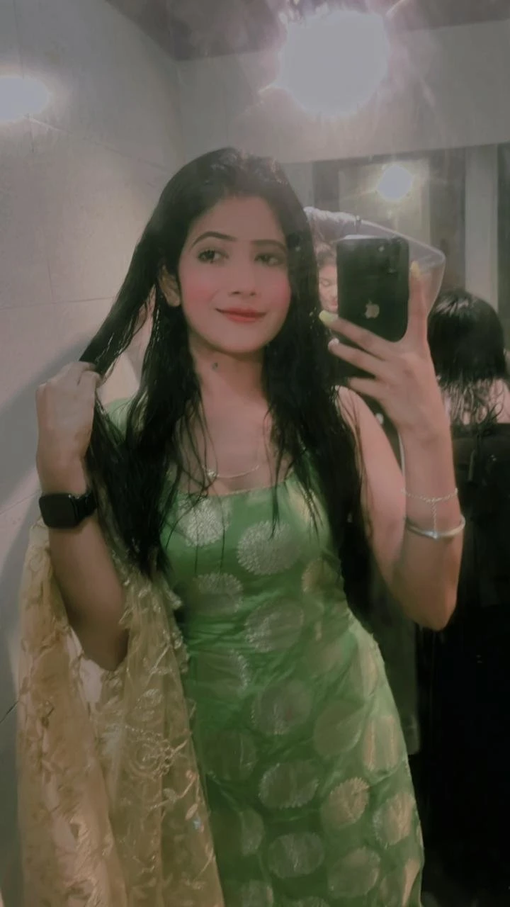 I'm Kajal Home & Hotel Service – Indian escort in Kolkata — 3 / 5