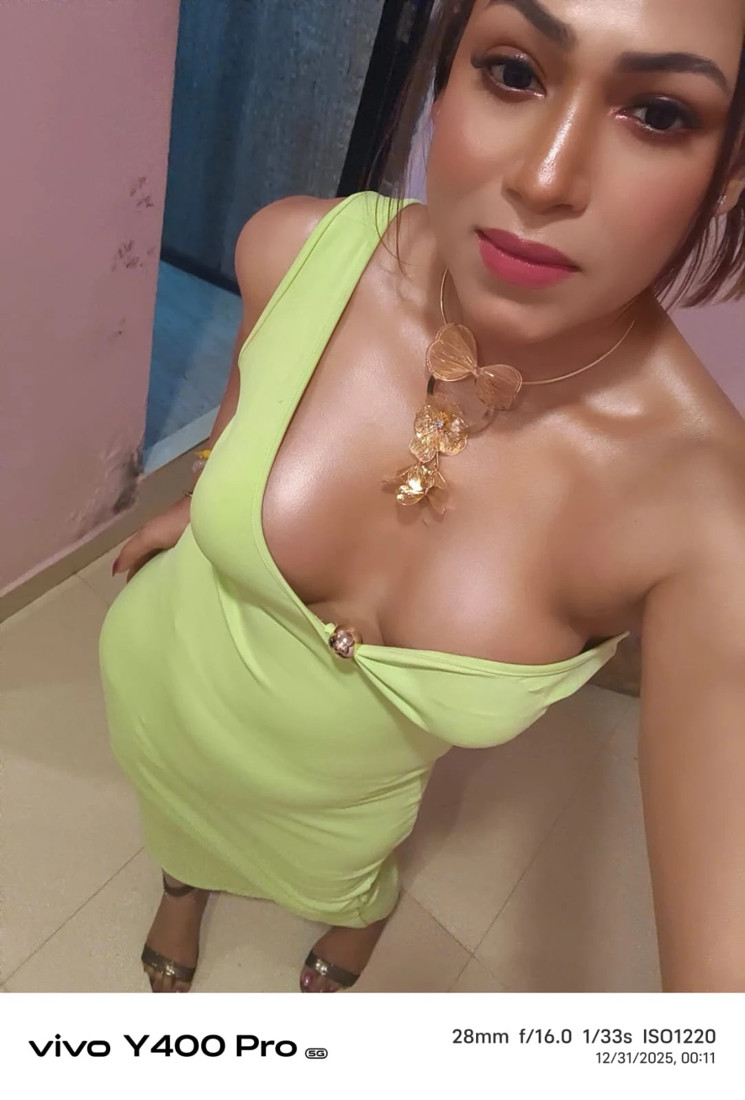 BIG BOOBS🧿 VIDEO CALL service – Indian escort in Kolkata — 16 / 31
