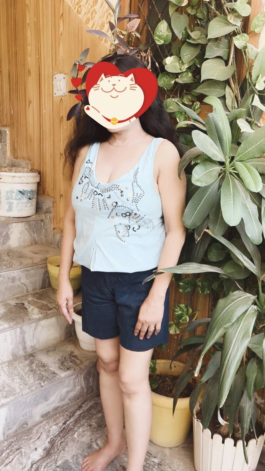 Hot Housewife (Cam n Real Meet) – Indian escort in New Delhi — 5 / 7