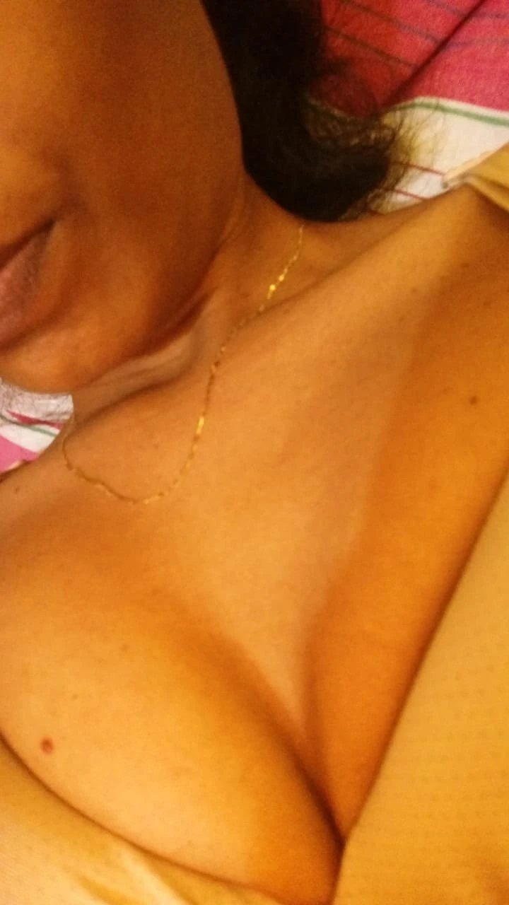 Tanu Web Cam – Sri Lankan escort in Colombo — 4 / 7