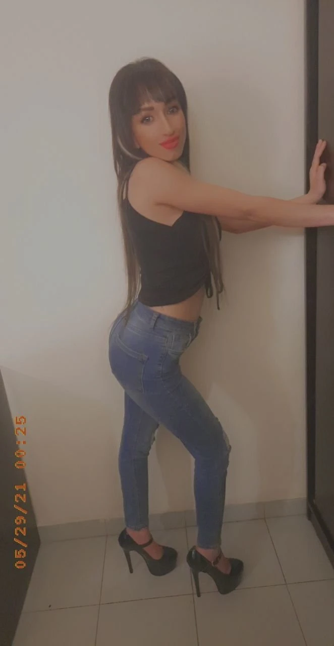 Mimi – Syrian escort in Beirut — 5 / 11