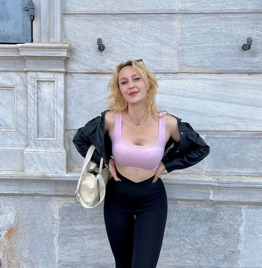 Sophie – Dutch escort in Stockholm — 7 / 8