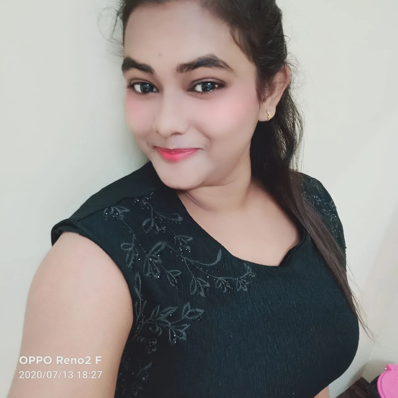 Anu Escort Service – Indian escort in Kolkata — 2 / 3