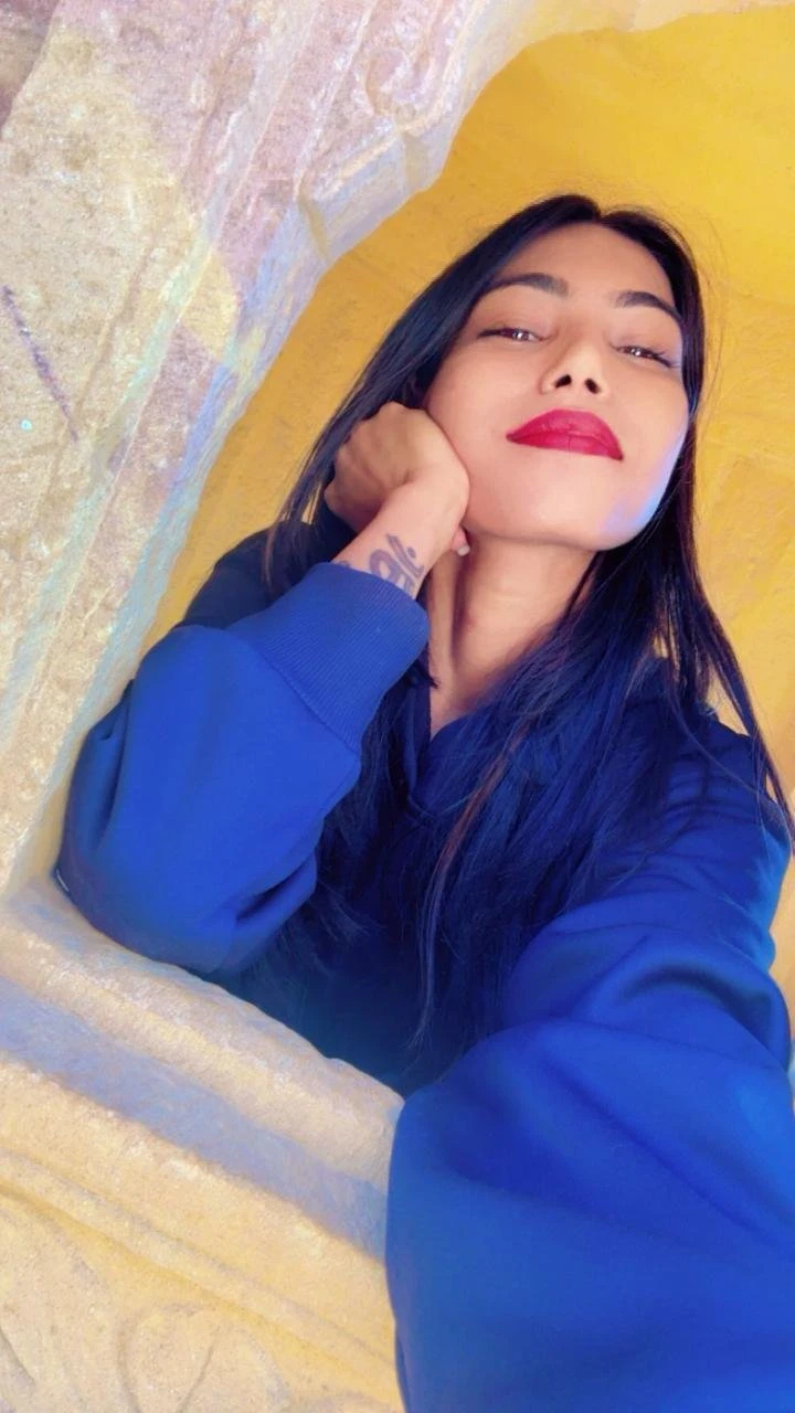 Kajal(Real Meet & Cam) – Indian escort in Hyderabad — 3 / 5