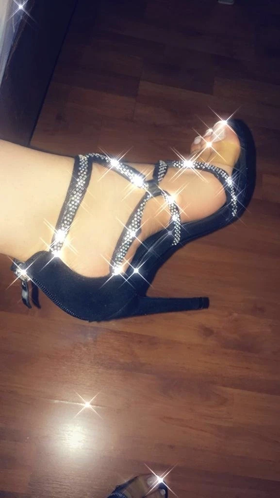 Nana – Lebanese dominatrix in Beirut — 6 / 8