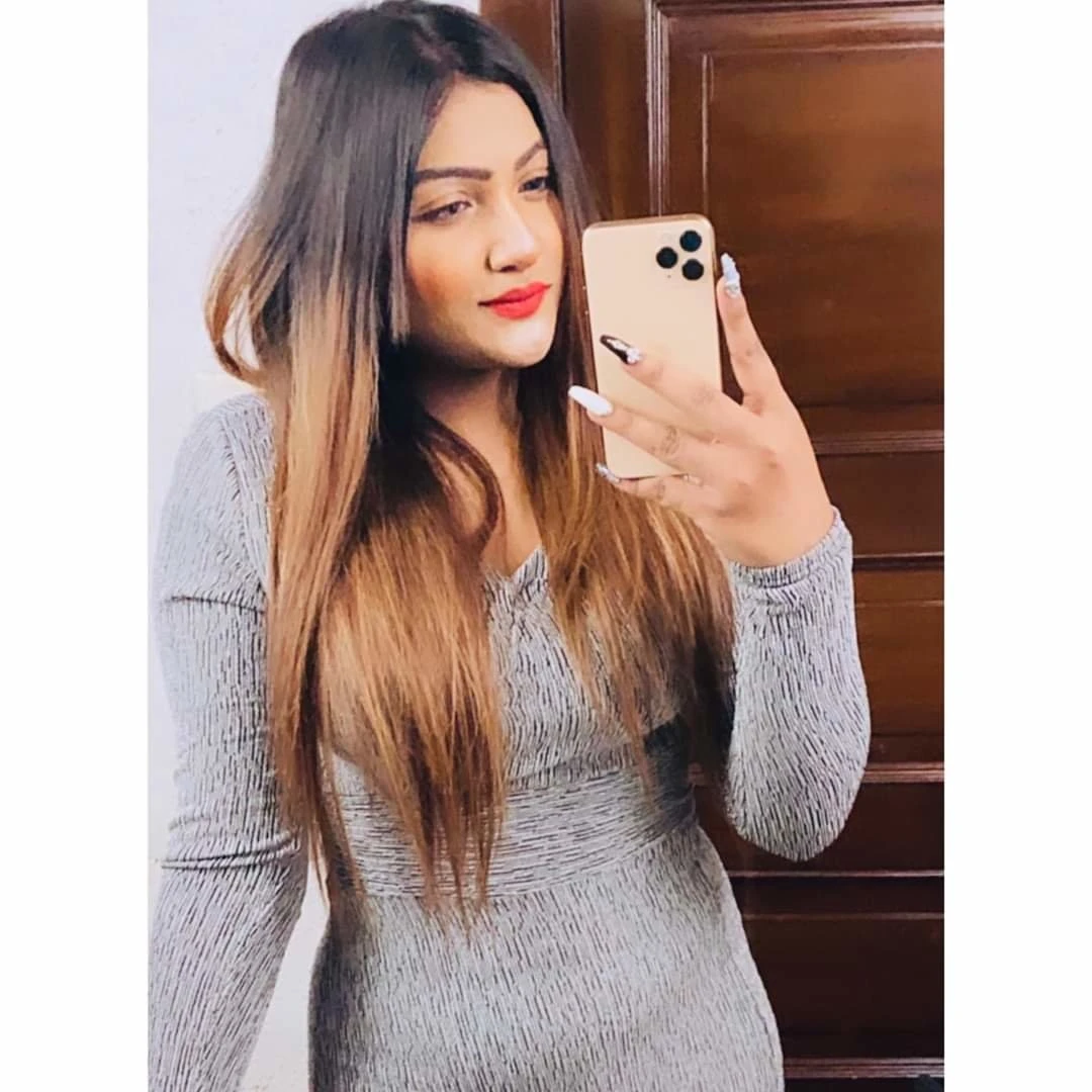 Best Cam Show Model Mahi – Indian escort in Mumbai — 5 / 19