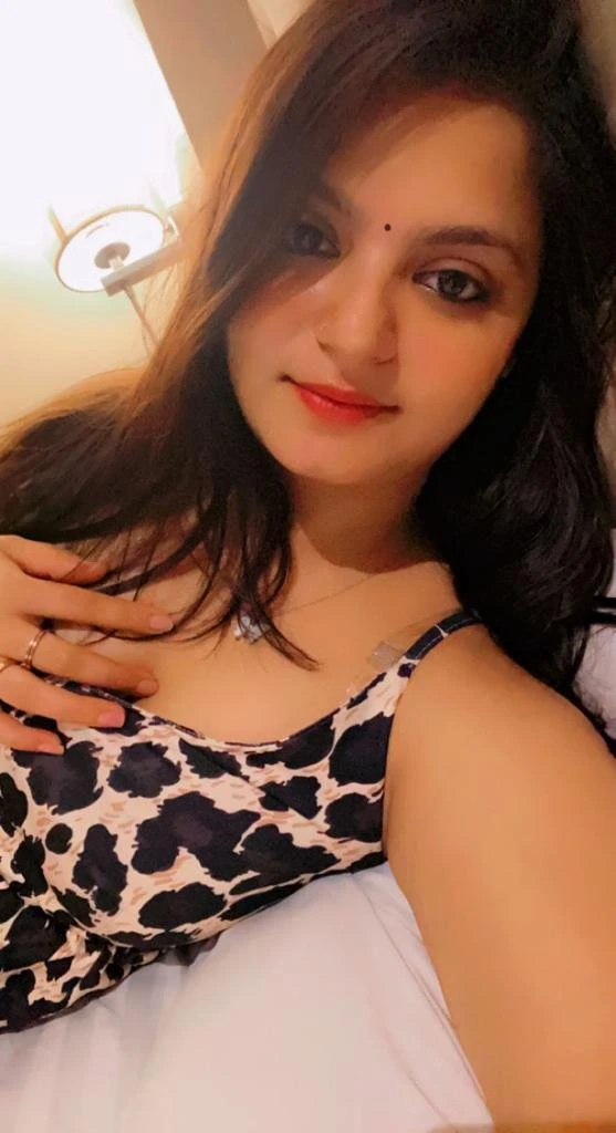Leena Escorts Nagpur – Indian escort in Nagpur — 16 / 20