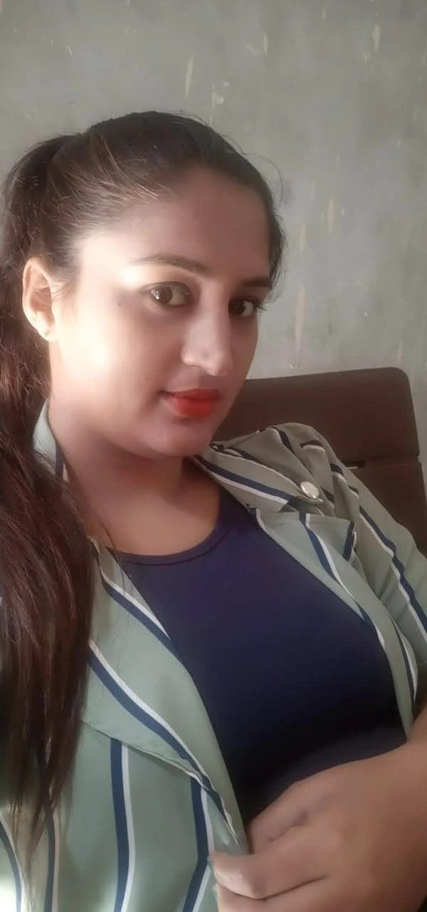 Reet Cam or Real Meet – Indian escort in New Delhi — 2 / 3