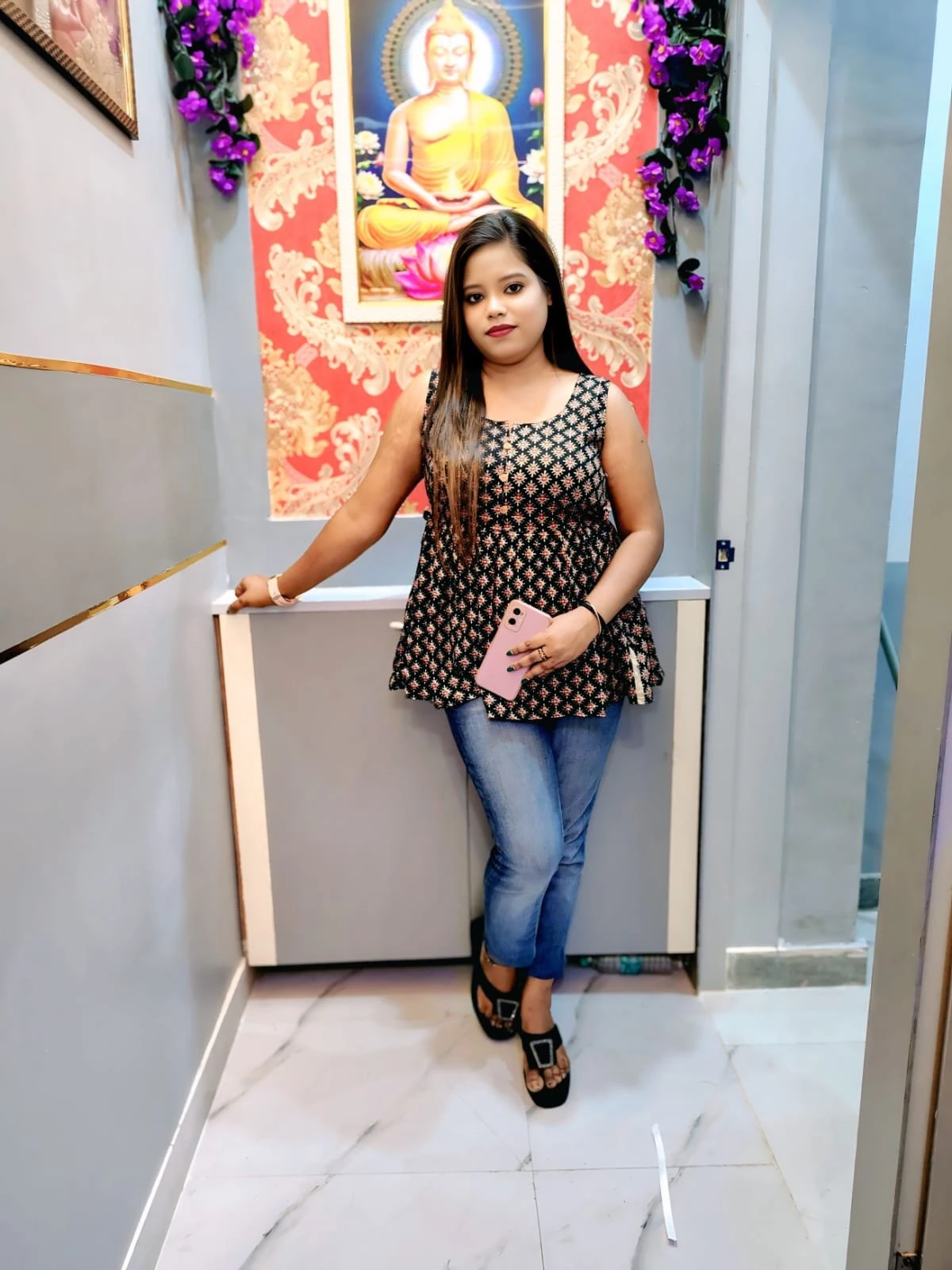 Neha Independent Escort Service – Indian escort in Kolkata — 18 / 24