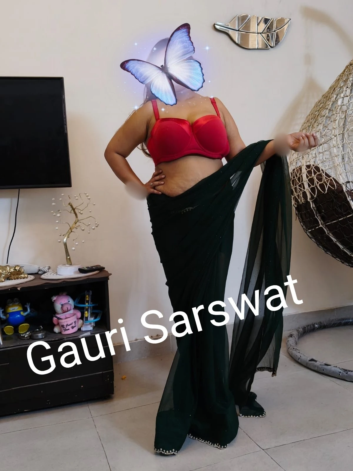 Gauri Sarswat Cam Show & Real Meet – Indian escort in Noida — 2 / 9