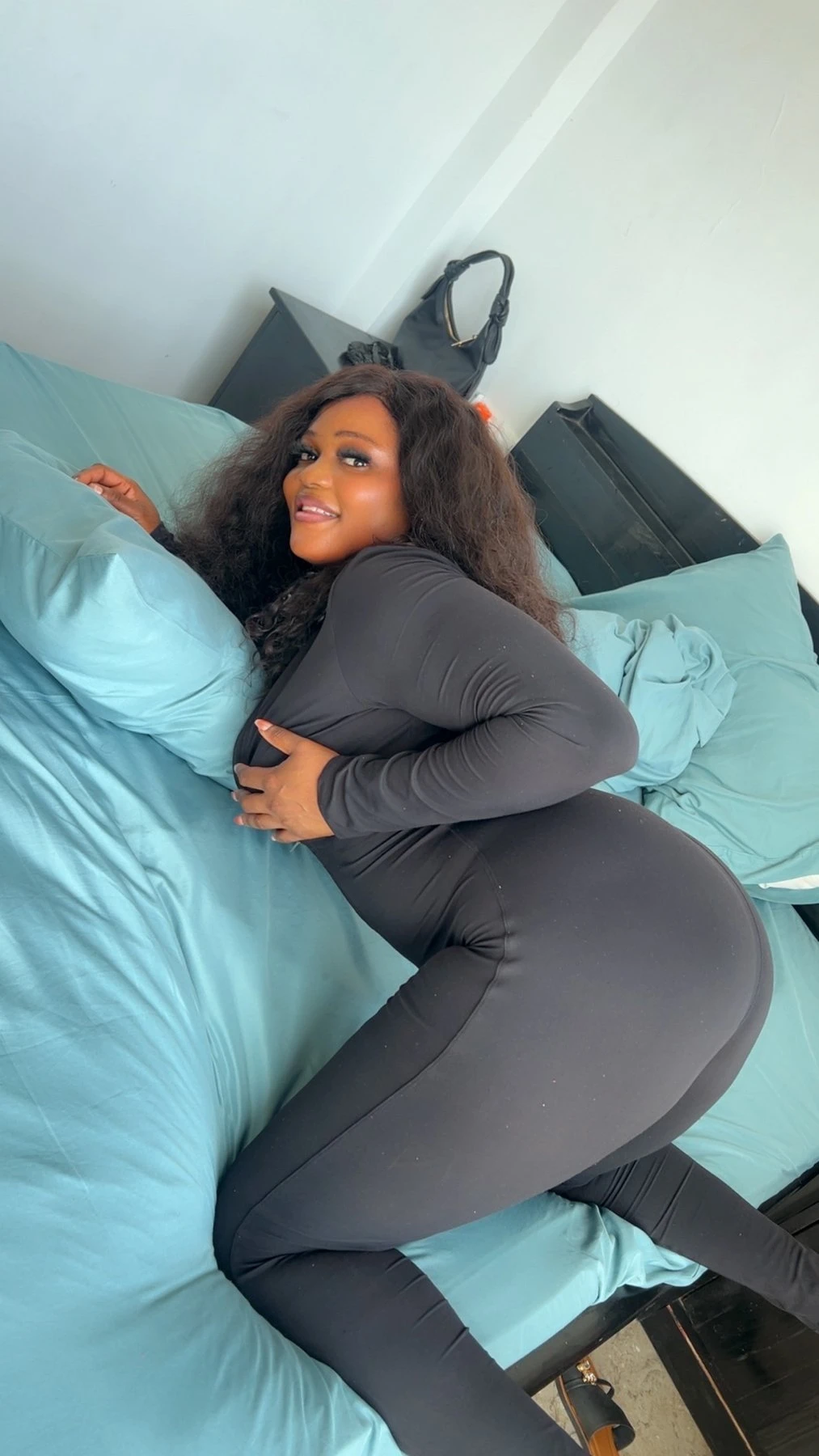 Maya – Tanzanian escort in Lomé — 2 / 4