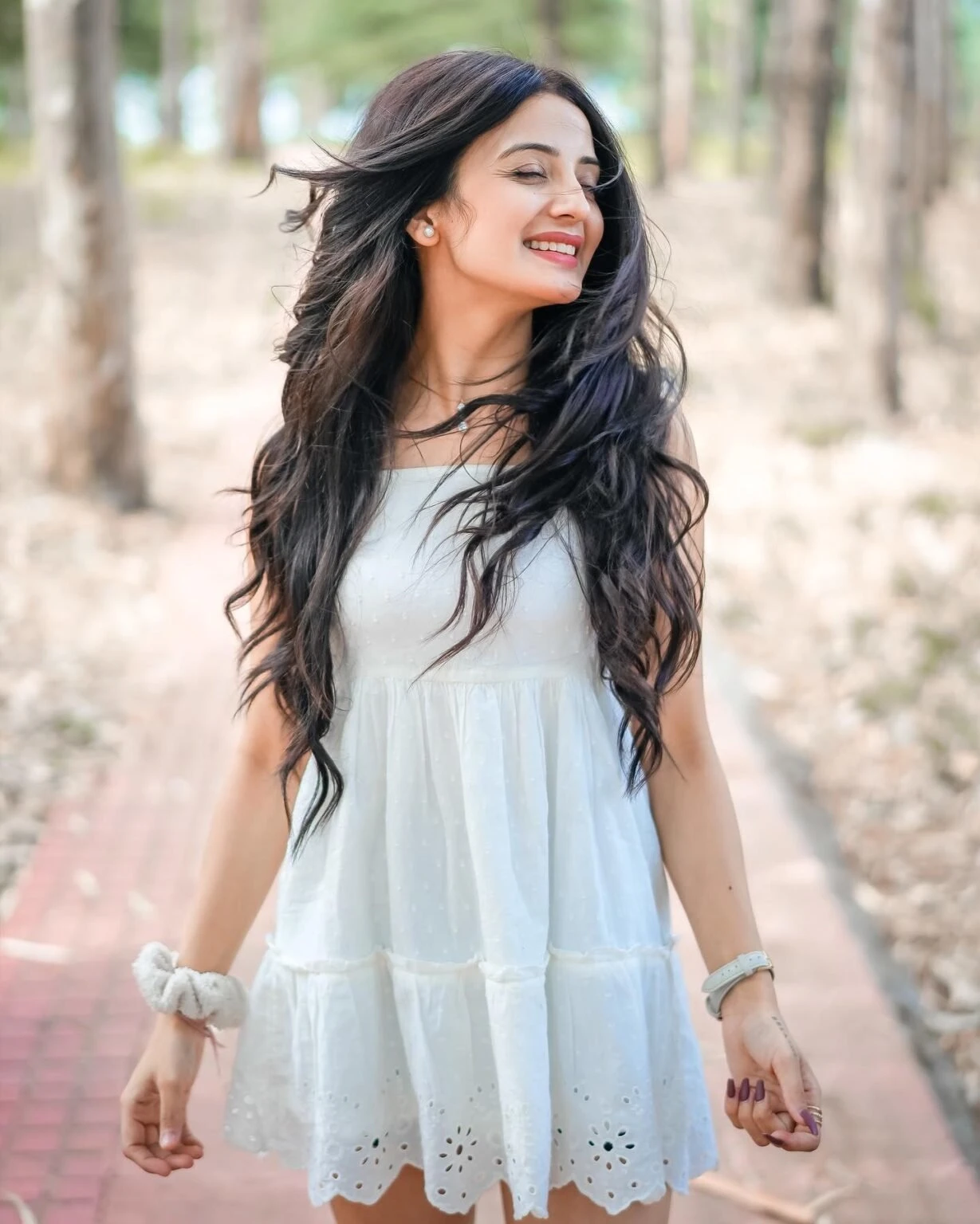 Pari Night Cash Payment – Indian escort in Kochi — 4 / 5