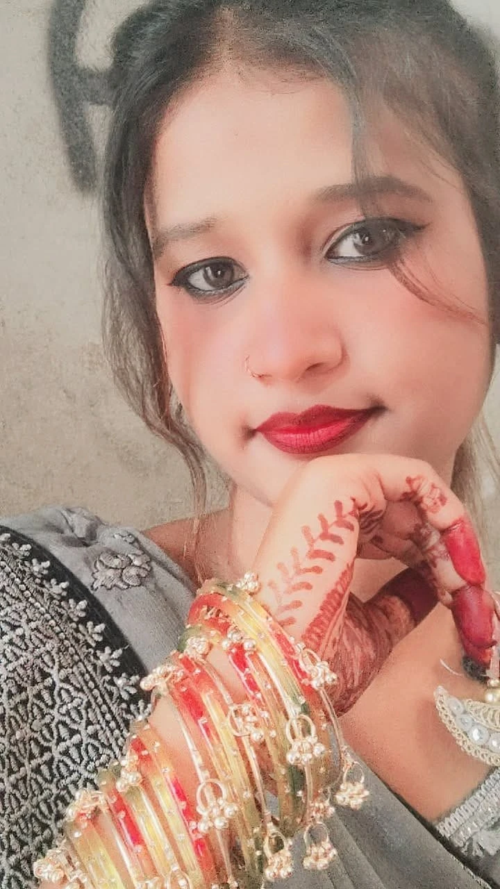 Kajal Cam Show and Real Meet 🤍 – Indian escort in Ranchi — 3 / 5