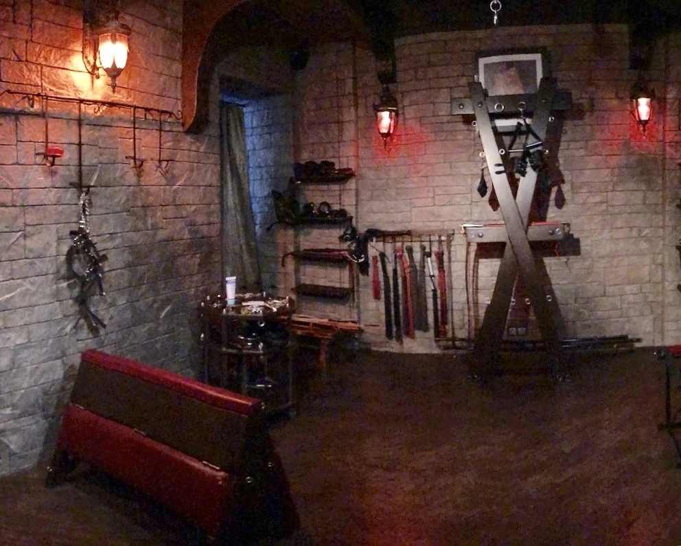 Mistress Marta – dominatrix in Kiev — 7 / 26