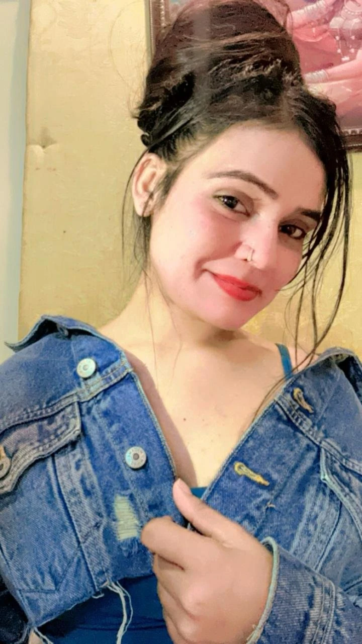 Cash Payment Only Well Educated Genuine – Indian escort in Hyderabad — 2 / 7