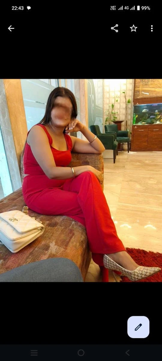 Anjali – Indian escort in Pune — 3 / 5