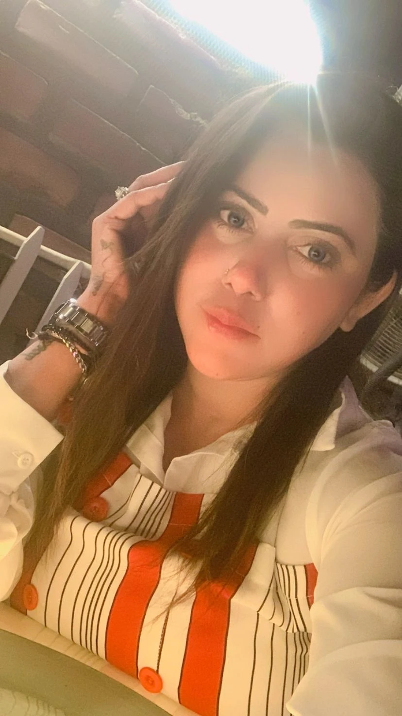 Aniketa Roy – Indian escort in Pune — 1 / 3