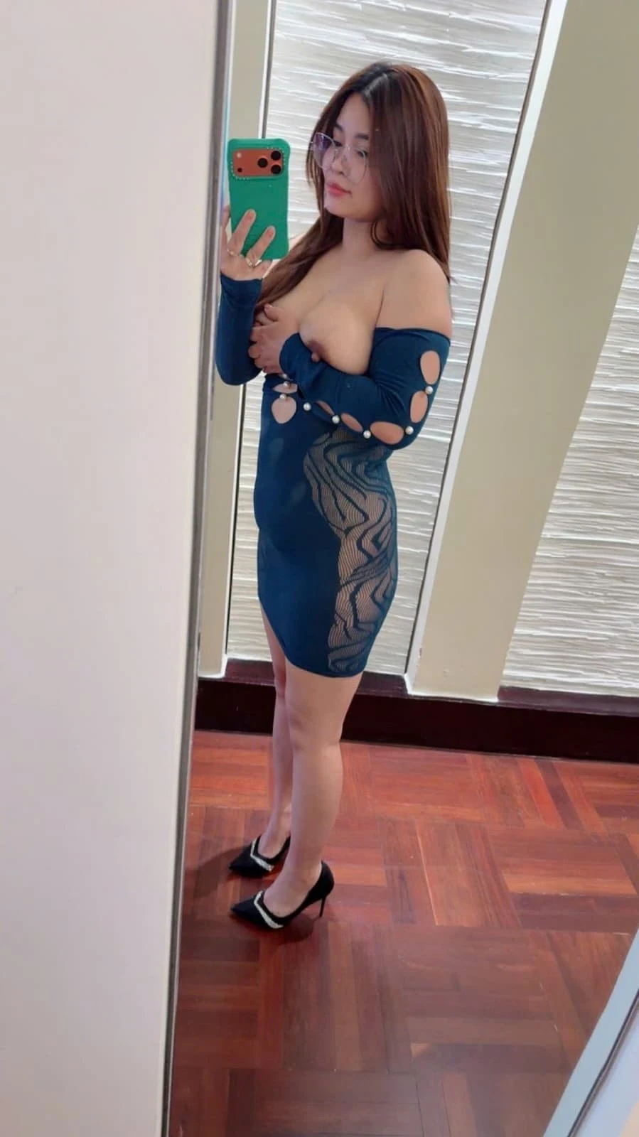 Lisa – Vietnamese escort in Hanoi — 6 / 8