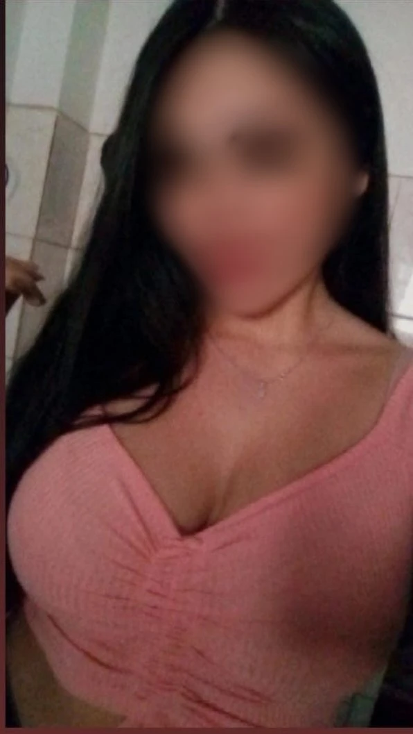 Fanty Cam Service – Indian escort in Mumbai — 4 / 5