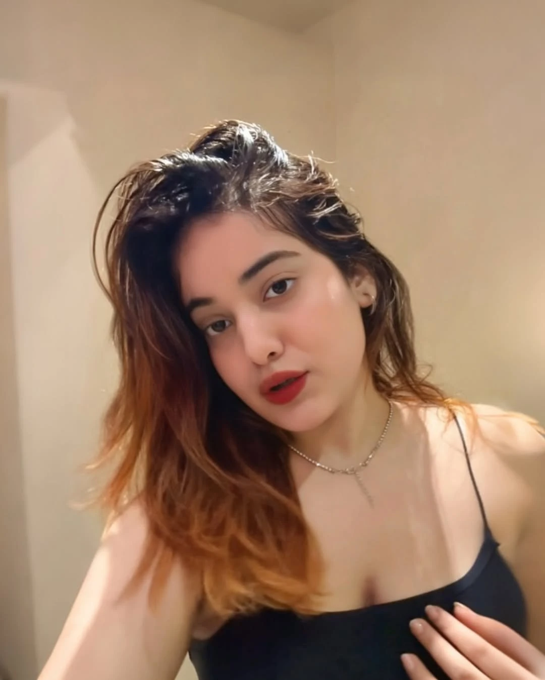 Deepti – Indian escort in Hyderabad — 3 / 4