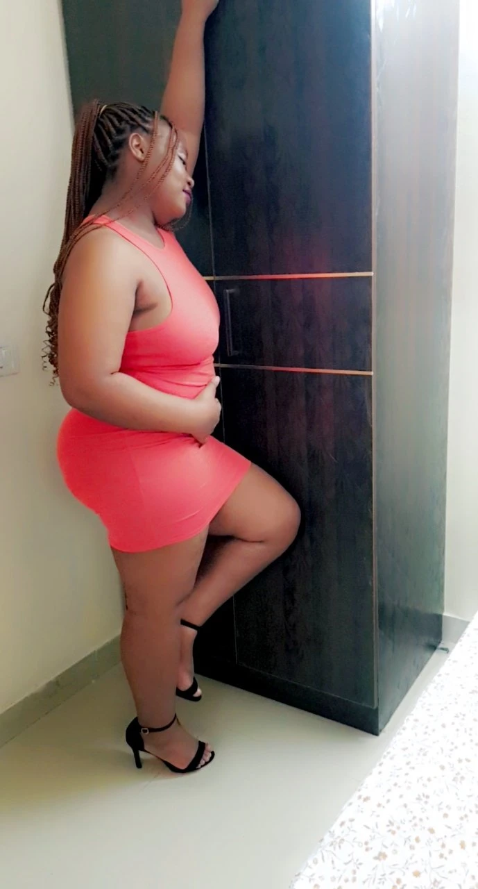 Elena – Tanzanian escort in New Delhi — 3 / 6