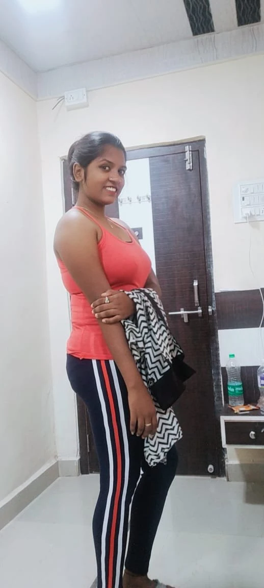 Jaismin – Indian escort in Mumbai — 7 / 18