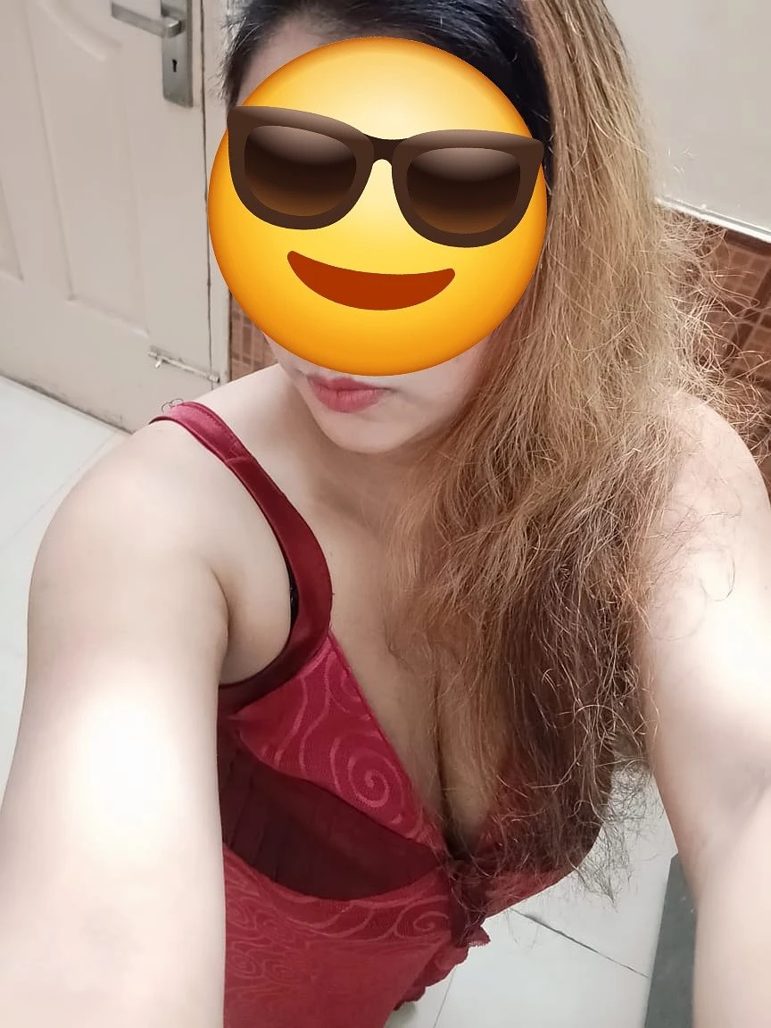 AAKRITI(DIV🧶RCE)TOP Most Beautiful(M.R) – Indian escort in New Delhi — 14 / 26