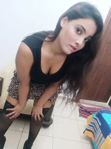 Mahwish – Pakistani escort in Islamabad — 4 / 9