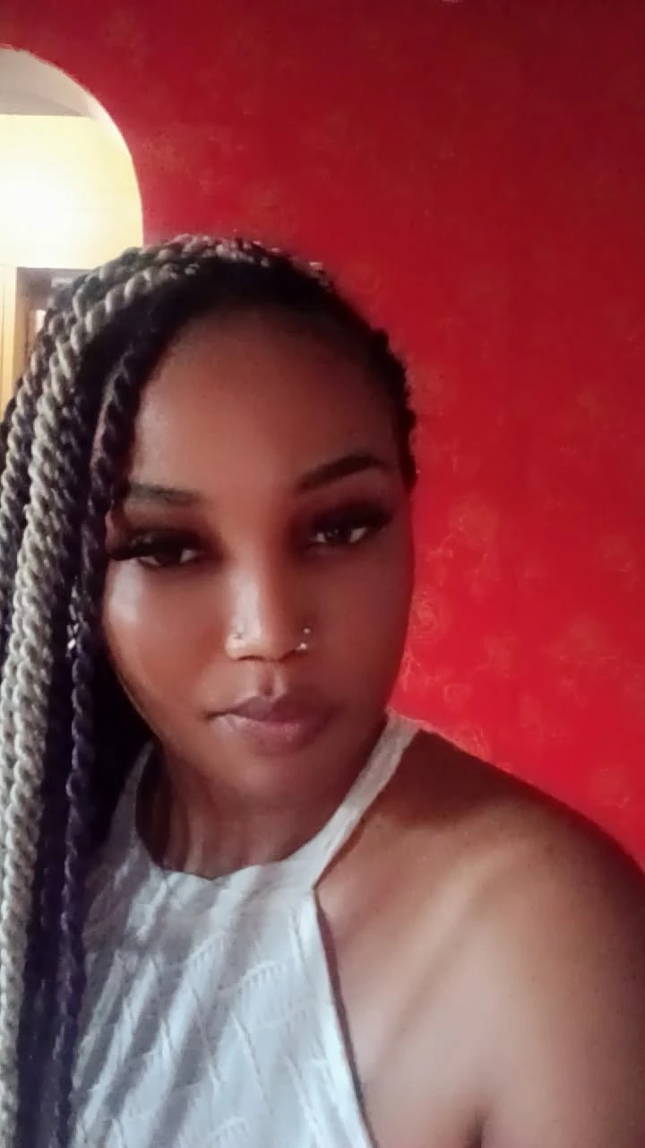 Eminent olive – Swazi escort in Dehradun, Uttarakhand — 10 / 17