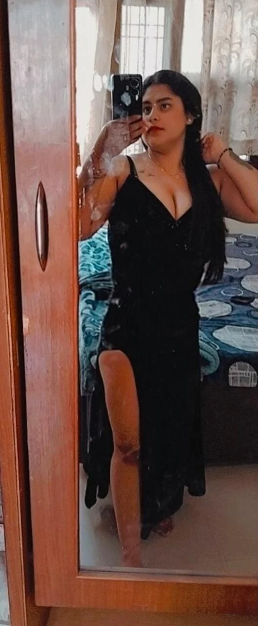 Sanjana (Real&Cam Show) – Indian escort in Hyderabad, Escort, Hyderabad