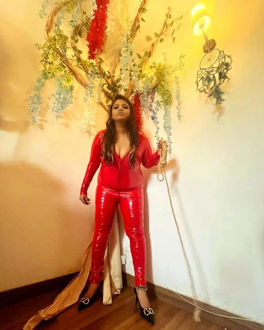 Goddess Arkashikha – Indian dominatrix in Shimla — 9 / 30