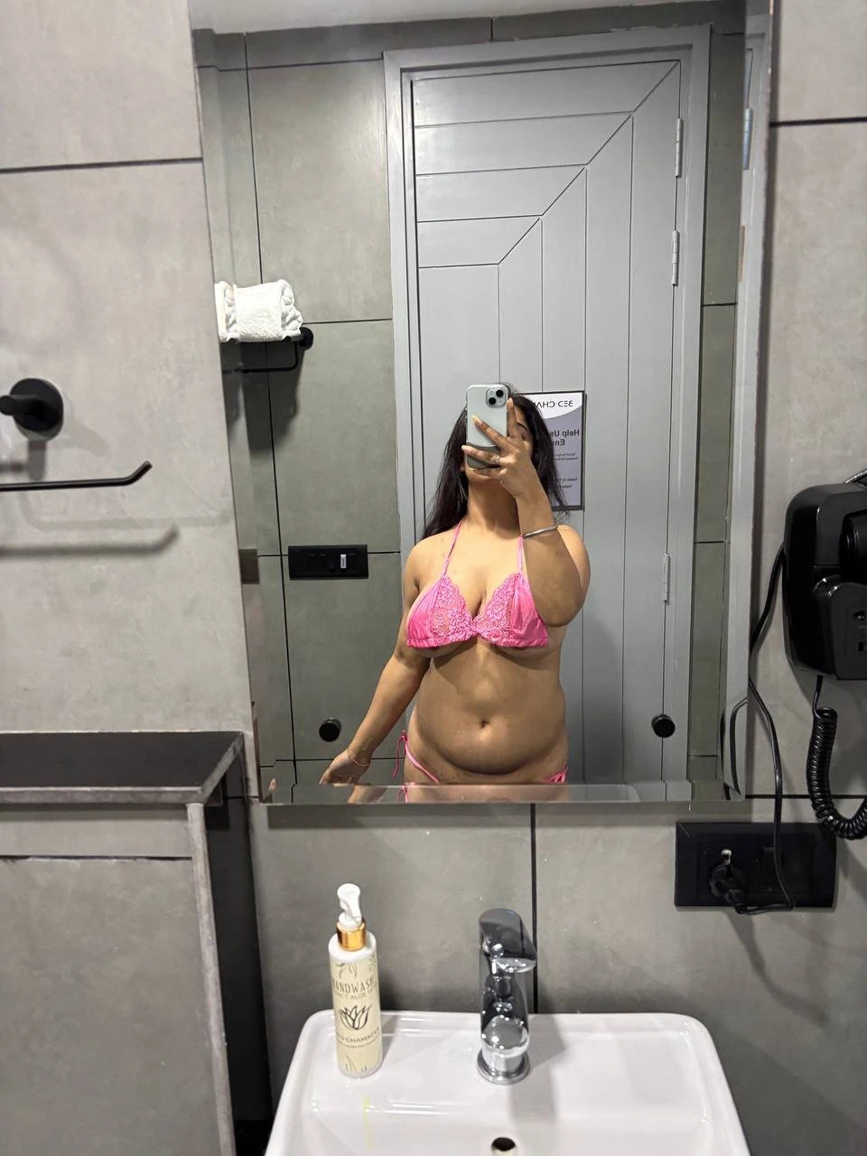Karandeep – Indian escort in New Delhi — 3 / 6