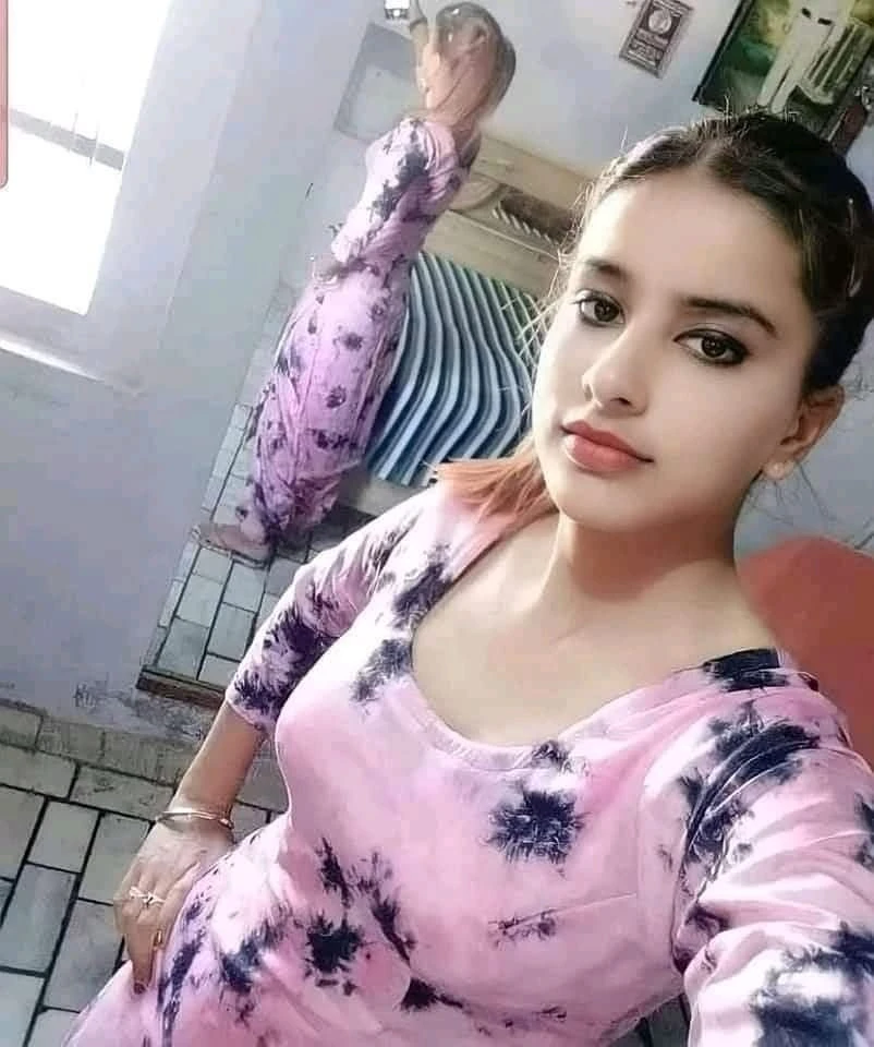 Mohini – escort in Jaipur — 1 / 2