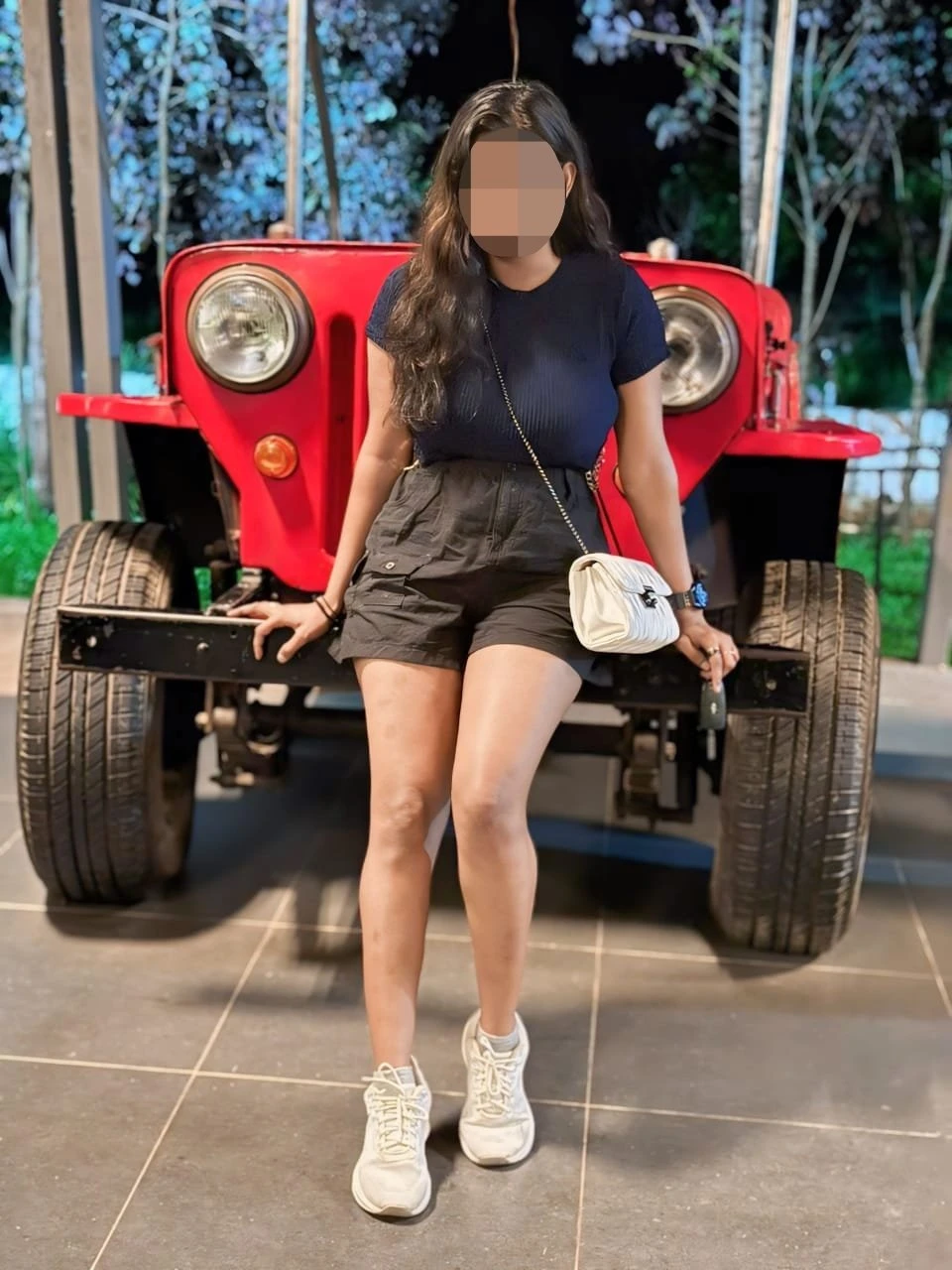 Zoya Cam Session 24 hrs – Indian escort in Indore — 2 / 3